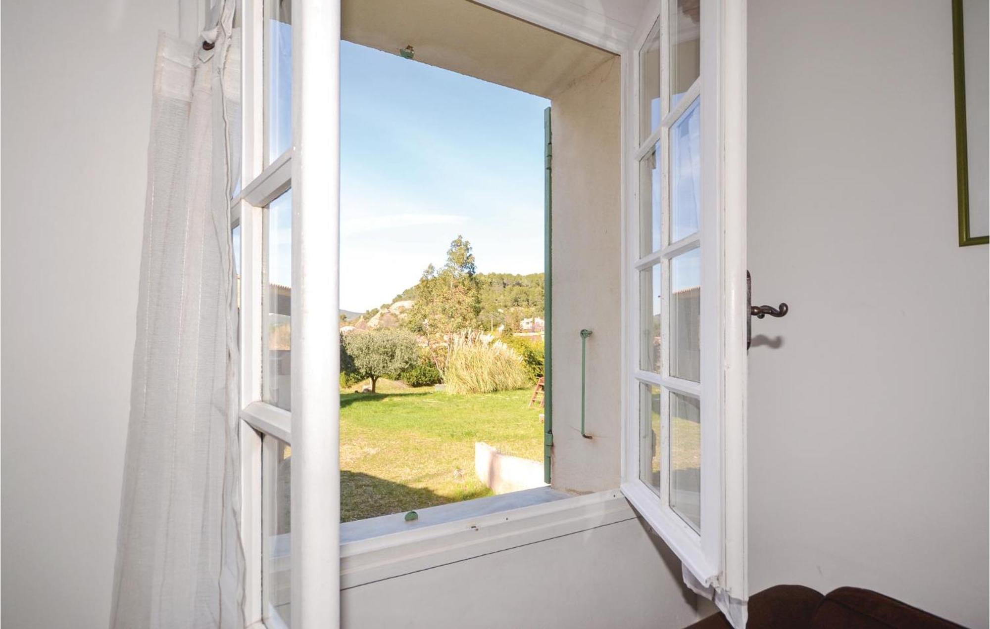 1 Bedroom Pet Friendly Home In Entrechaux Extérieur photo
